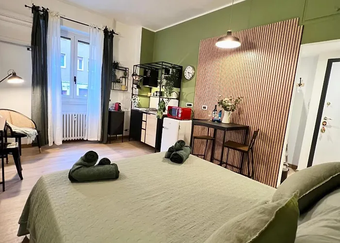 La Bella Milano Charme Apartment 3 Km Away From Duomo/ Netflix & Wi-Fi Included